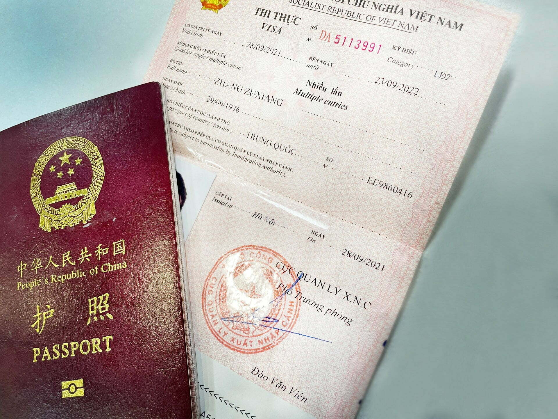 Làm visa đi Trung Quốc dài hạn có loại nào? Bao nhiêu tiền? 3 Visa Trung Quốc 6 tháng nhiều lần thường được áp dụng cho mục đích thương mại