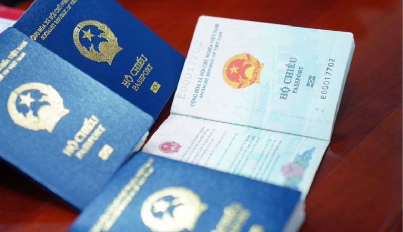 làm hộ chiếu gắn chip online