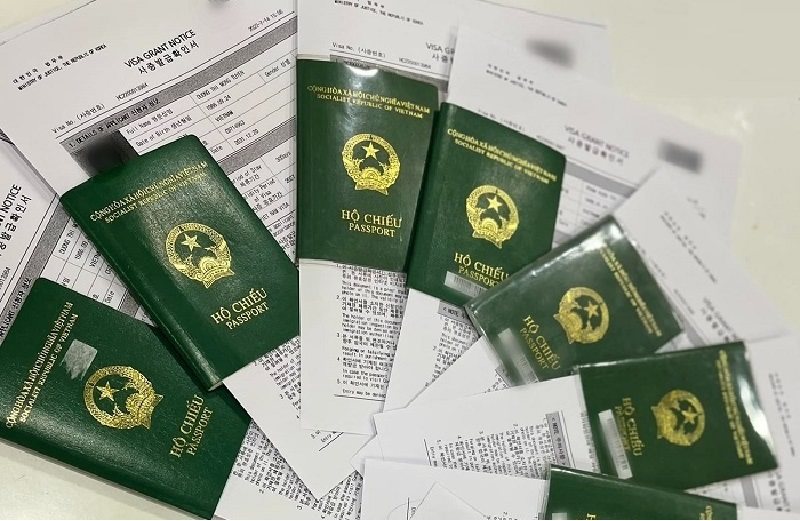 Làm Hộ Chiếu Và Visa Mất Bao Lâu? Bao Nhiêu Tiền? 1 lam-ho-chieu-va-visa-mat-bao-lauu